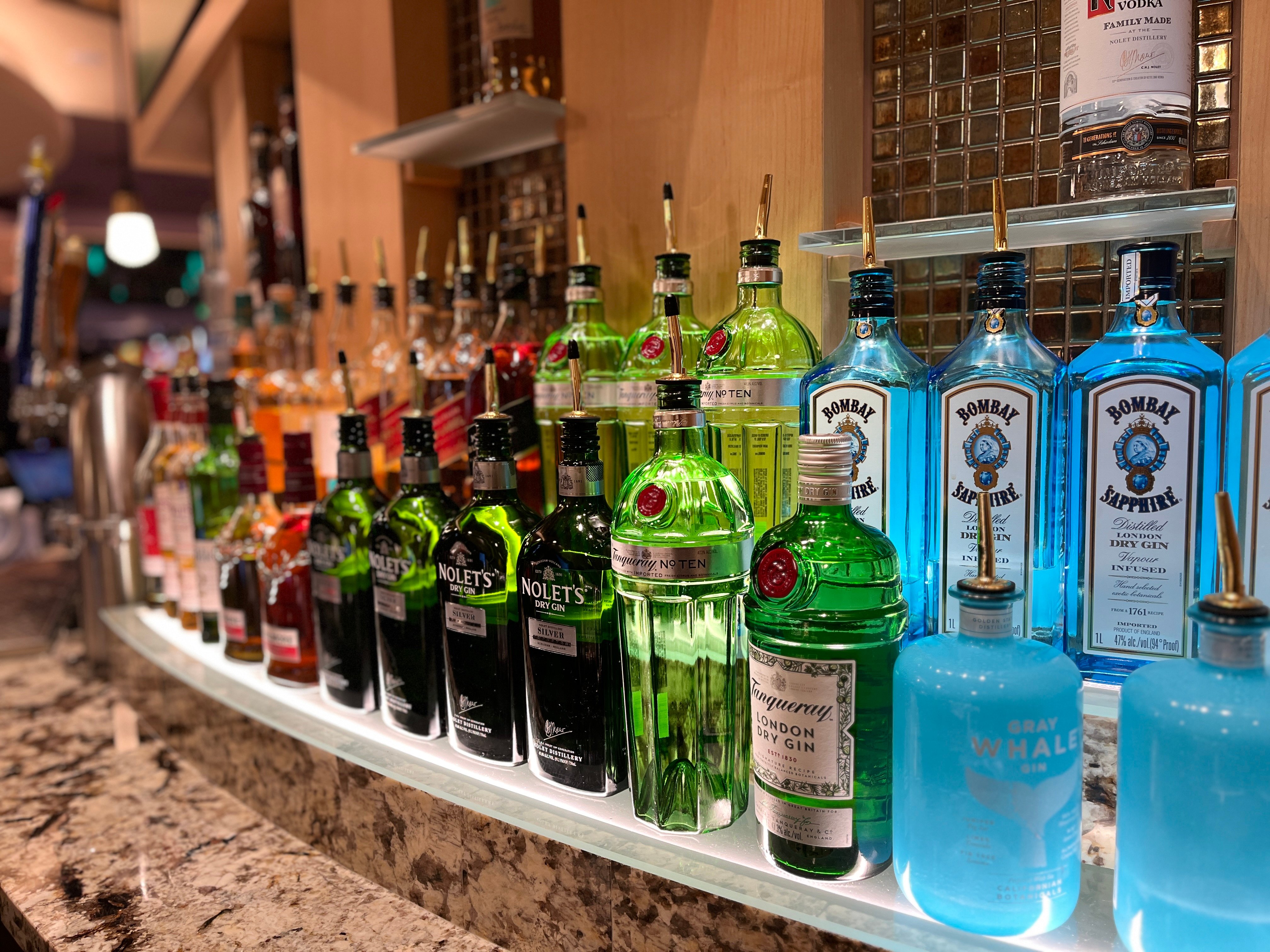 Gin - Gaff Spear Bar - Lobby Bar - Casino Bar